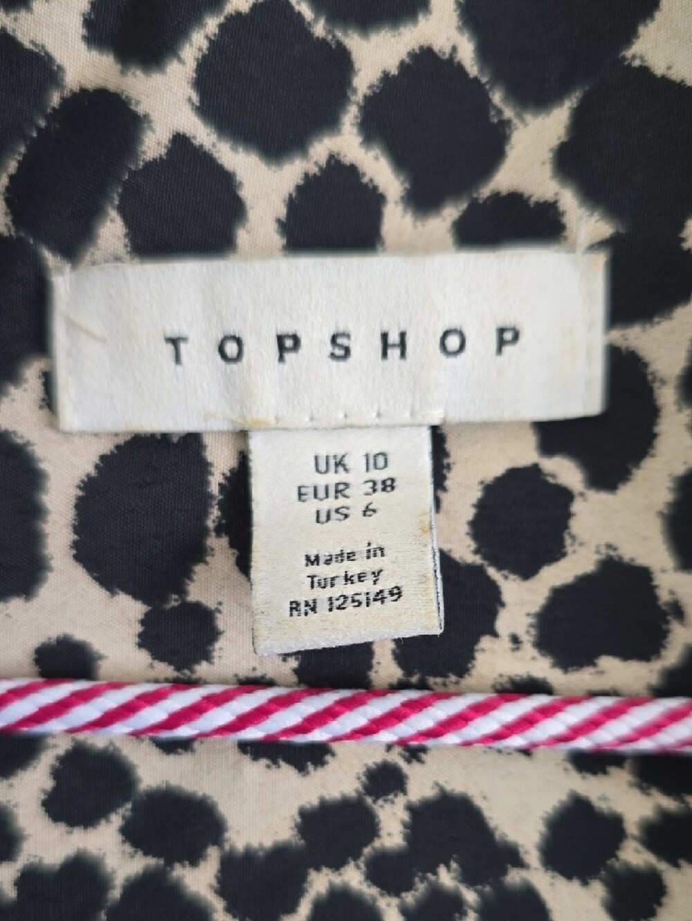 Topshop Black and White Giraffe-Spot Button Front Blouse - Picture 2 of 3